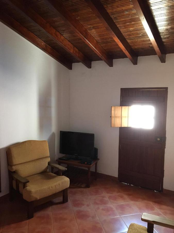 הוילה וילה דו ביספו Alojamento Casa Rosa מראה חיצוני תמונה